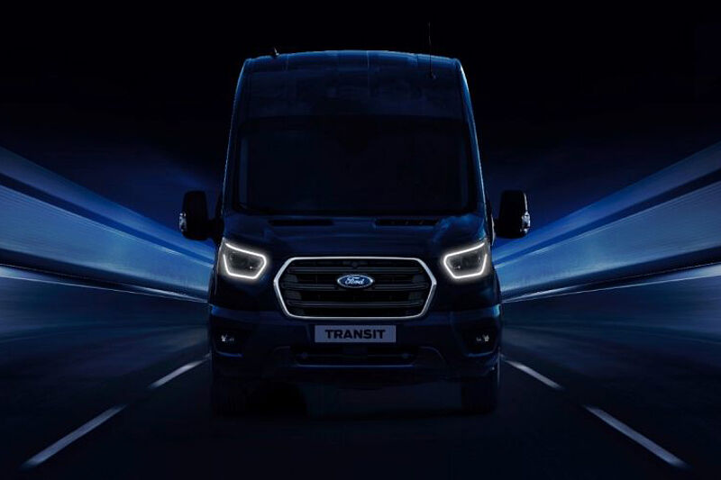 Vernetzt und elektrifiziert: Ford stellt auf der IAA Nutzfahrzeuge die modernisierte Modellfamilie vor