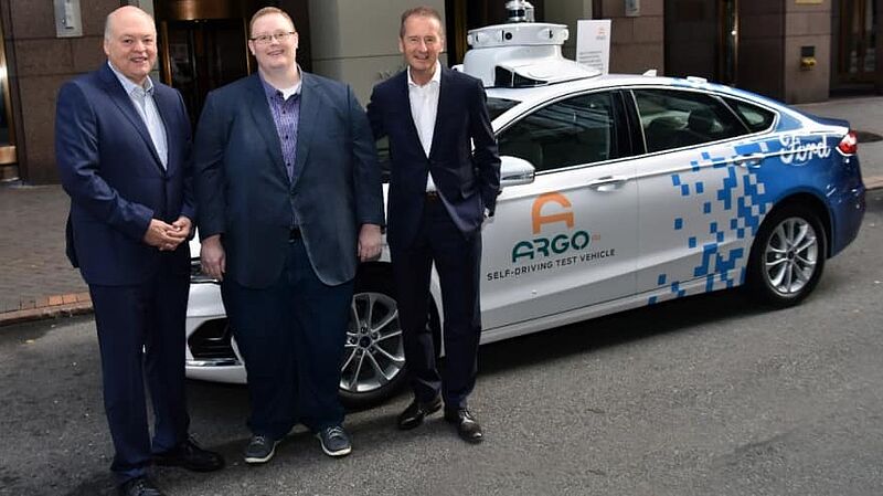 Ford und Volkswagen weiten weltweite Kooperation auf Autonomes Fahren und Elektrifizierung aus